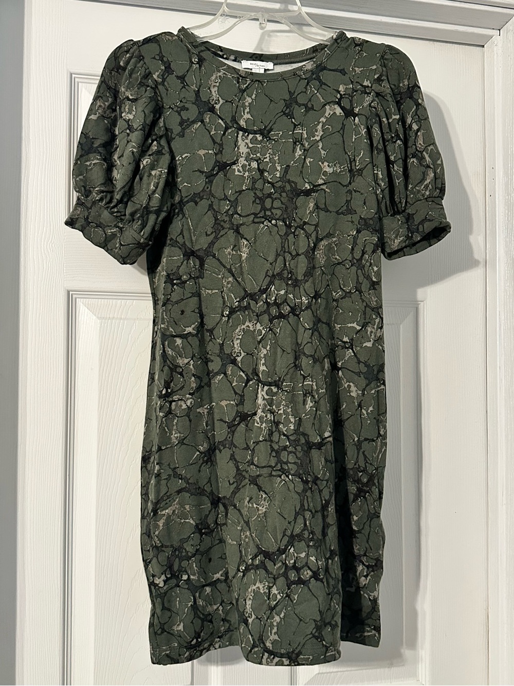 Daily Ritual Olive Green Marble-Print Dress
